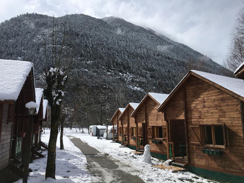 Camping Era Yerla D'Arties Exterior photo