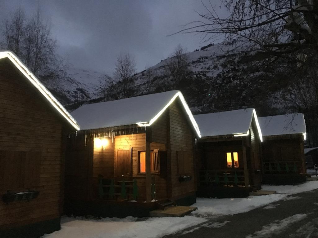 Camping Era Yerla D'Arties Exterior photo