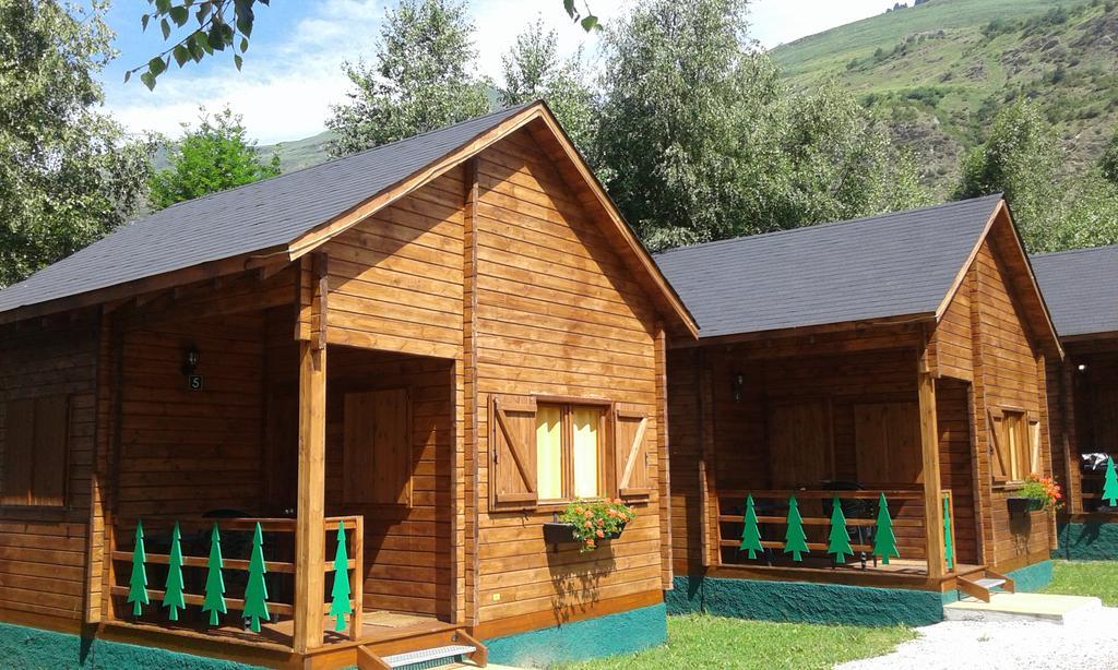 Camping Era Yerla D'Arties Exterior photo